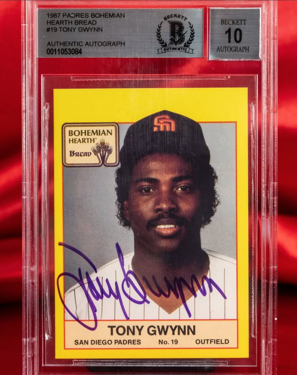 1987 Bohemian Hearth Bread Tony Gwynn #19 — BAS Autograph 10